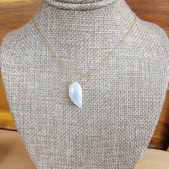 Moonstone Necklace Minimalist Crystal Gemstone - Picture 3 of 6